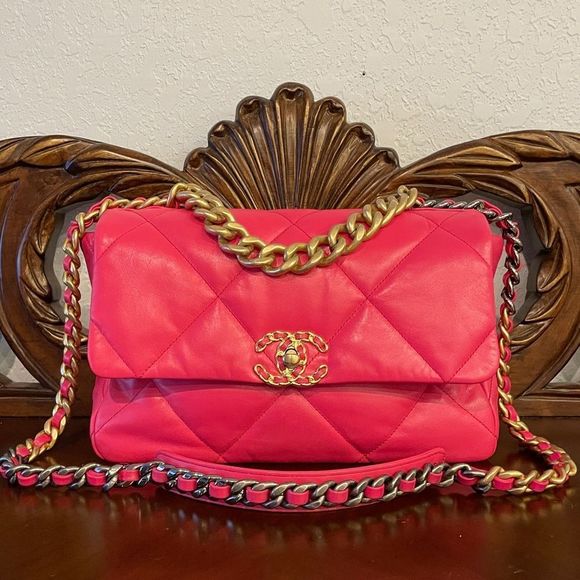Chanel 19 Flap Large Neon Pink Chain Bag Handbag Shoulder CC Quilted - Picture 1 of 17